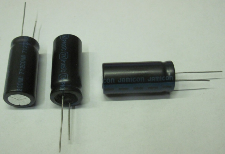 Jamicon TKR 100mkFх450V 18x40мм