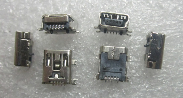 Micro USB-004